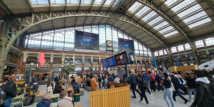 Hall - Quai transversal